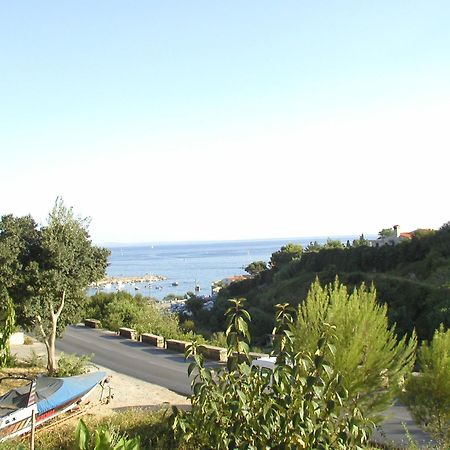 Apartments Delfin Krk Town Bagian luar foto